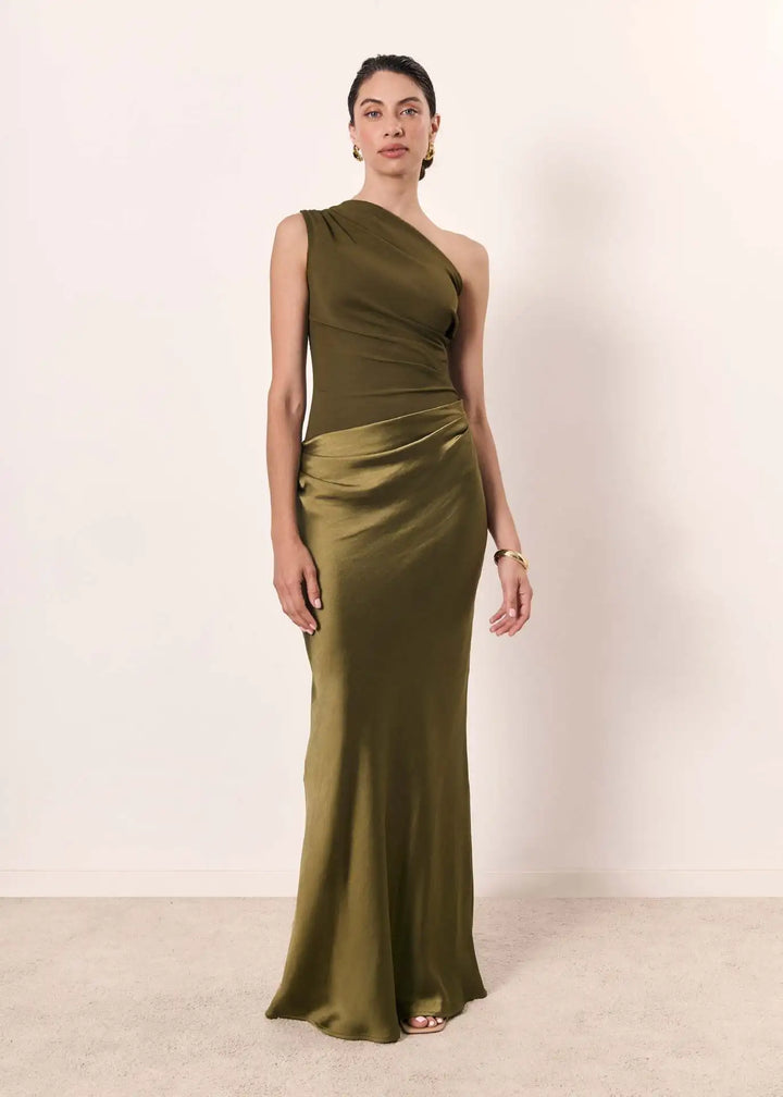Sophia | Maxi Dress with a Guilt in Satin