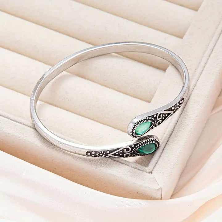 Esmeralda Devereux Bracelet | White Gold