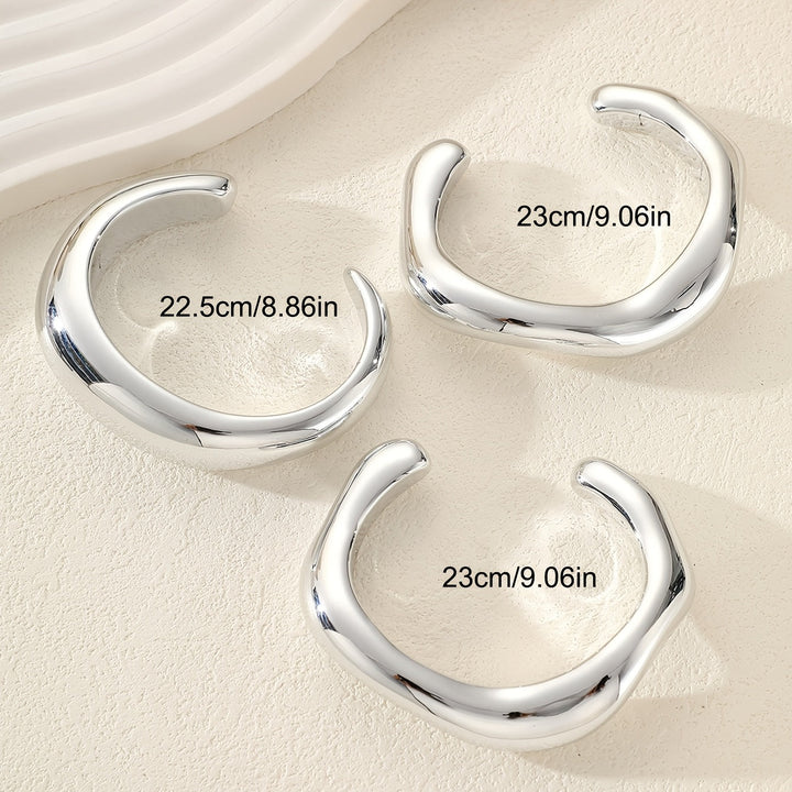 Vintage Sculptural Silver Plated Plastic Bangle Cuff Bracelet