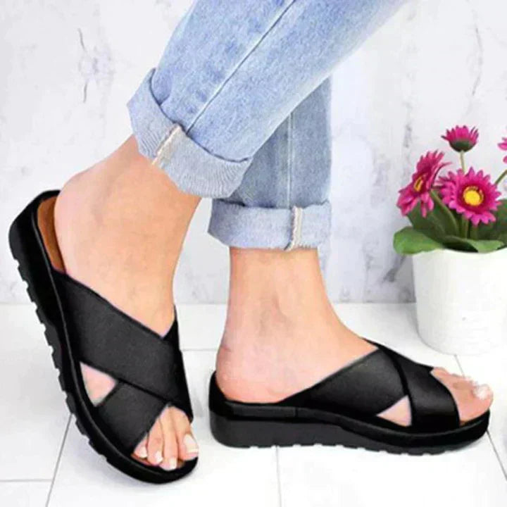 Lydia | Women's Cross Strap Slide Sandals